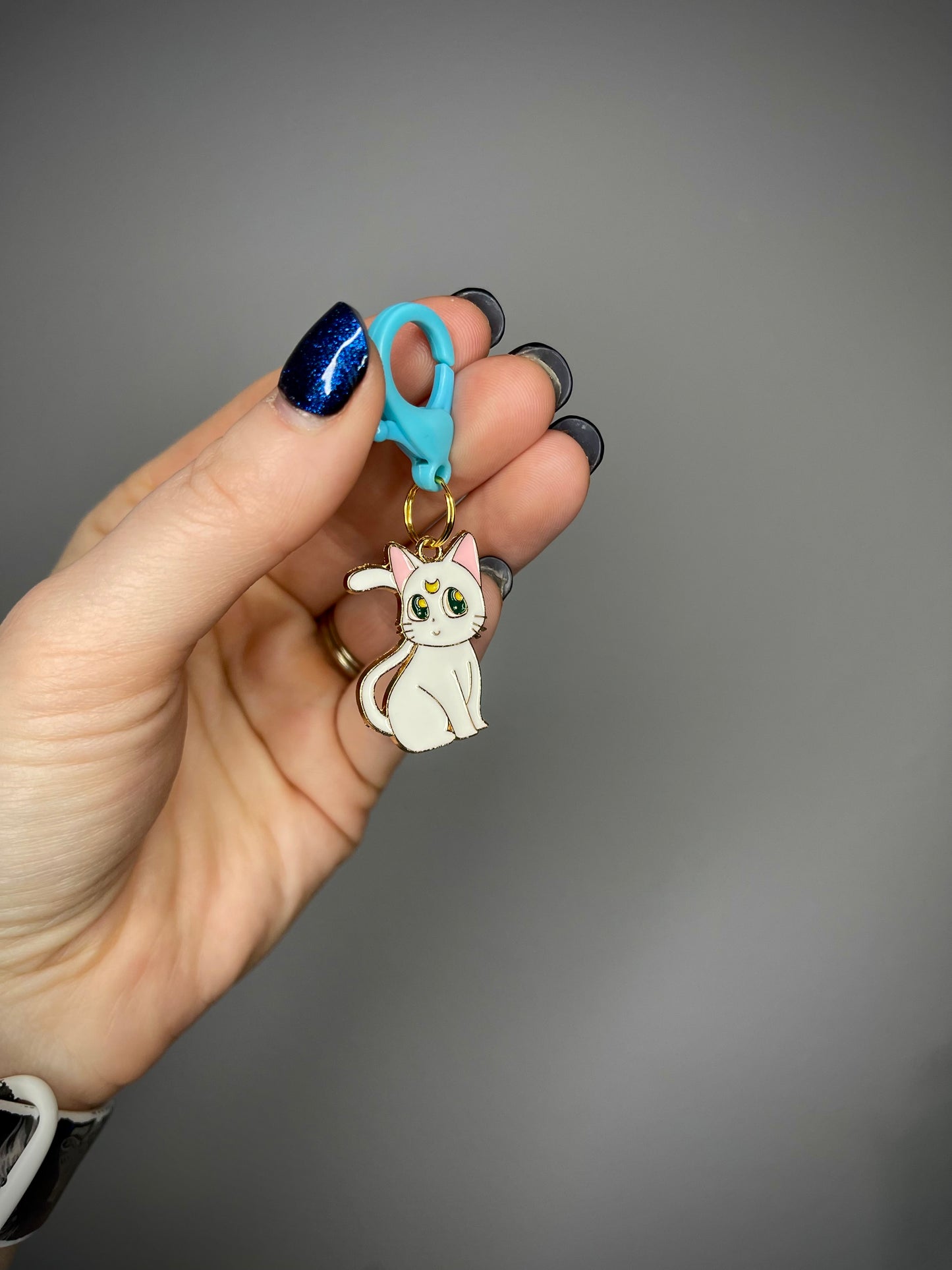 SM Cat Stitch Markers