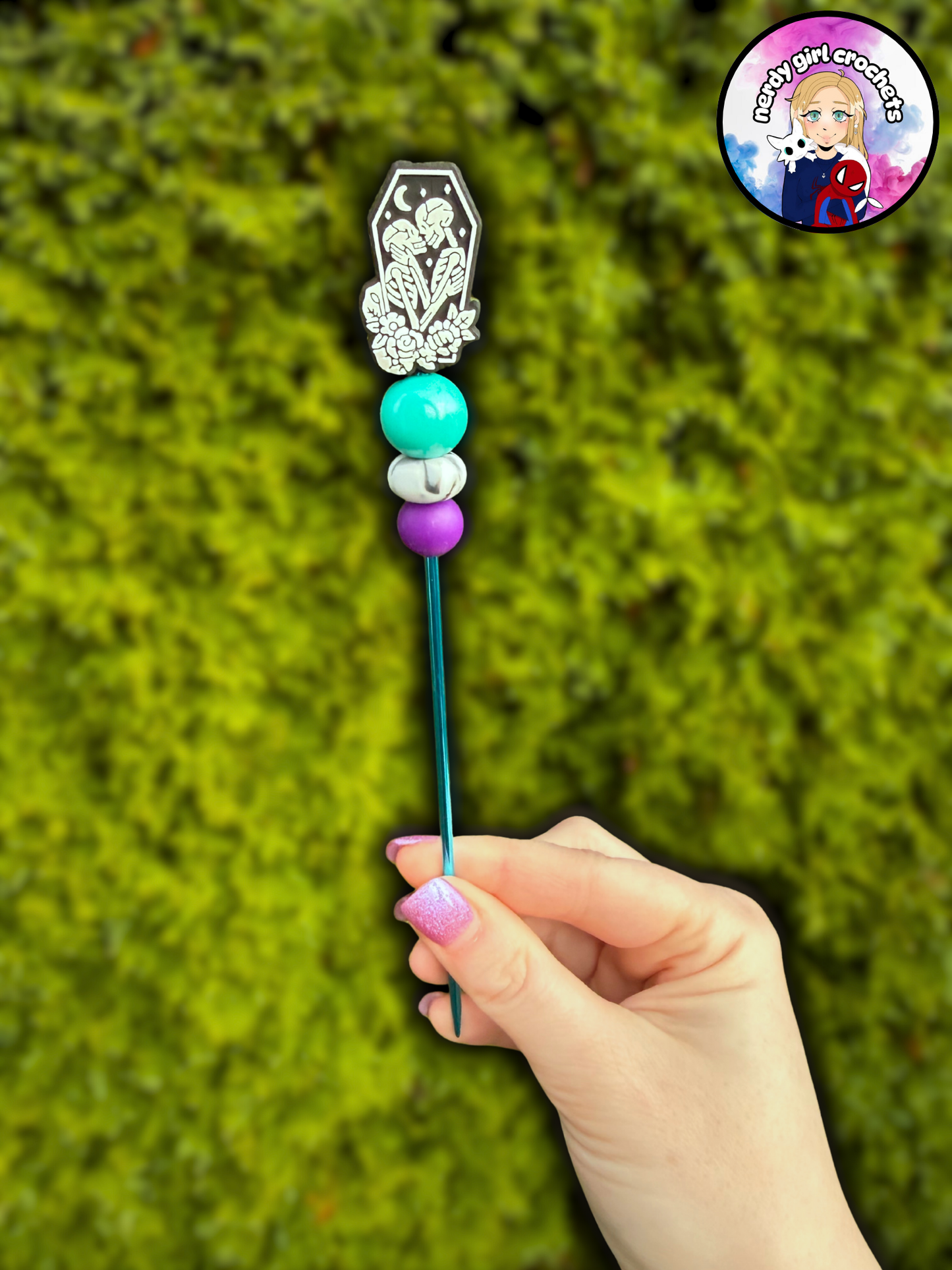 Skeletons In Love Sewing Stick